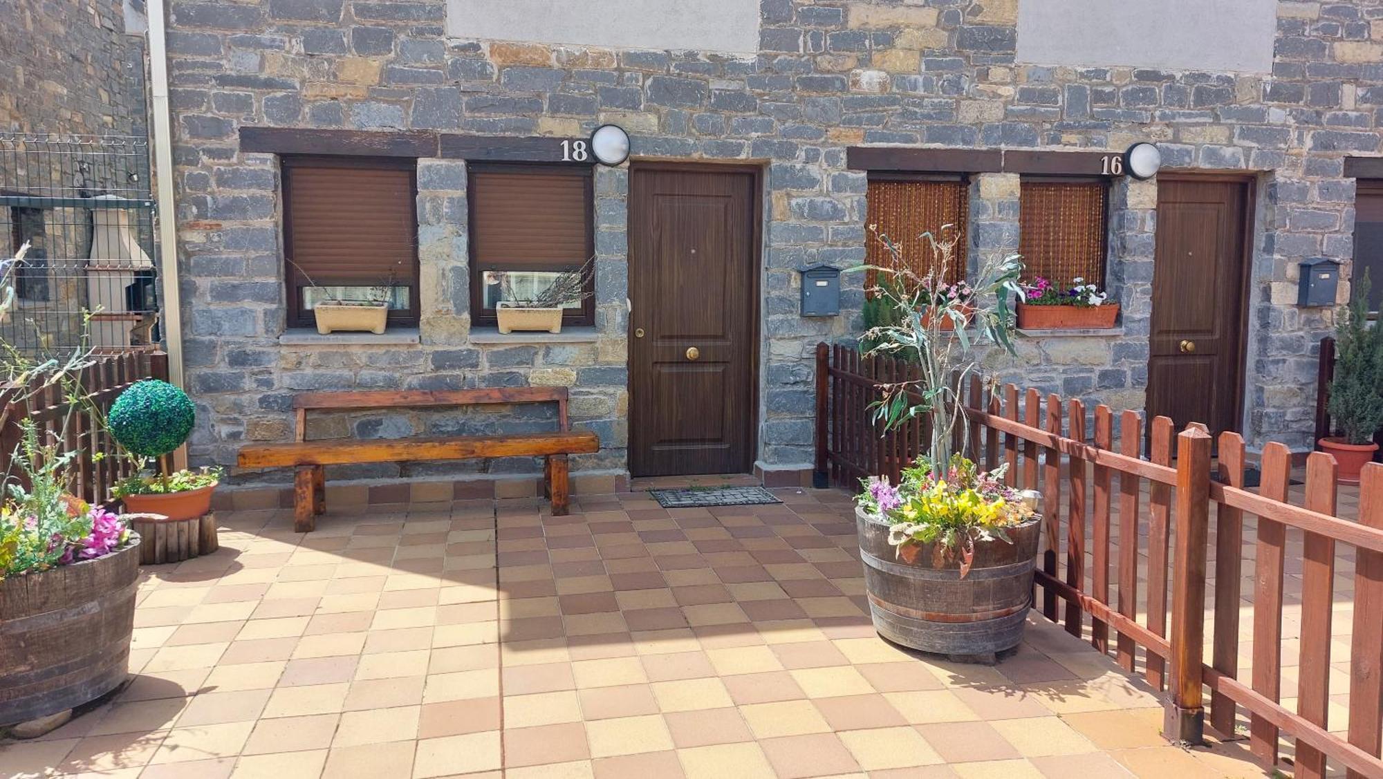 Apartamentos Castiello De Jaca 3000 Exterior foto